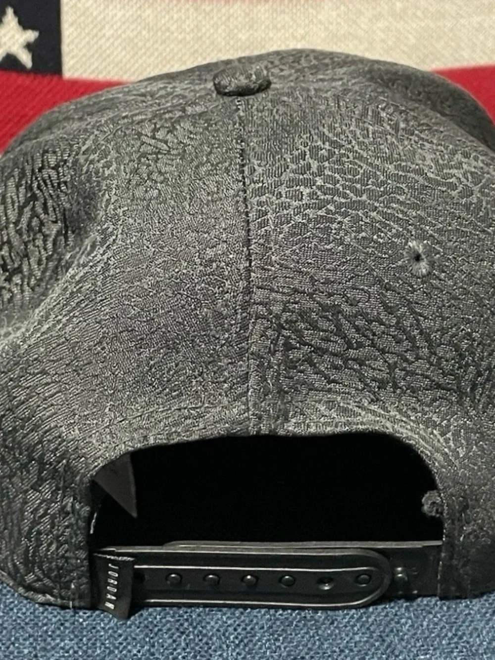 Jump Black Textured Youth Snapback Hat